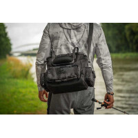 Fox Rage Camo Voyager Medium Tackle Bag