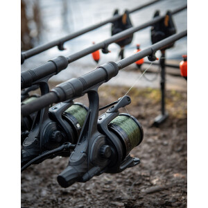 Fox Eos FS Karpfenrolle